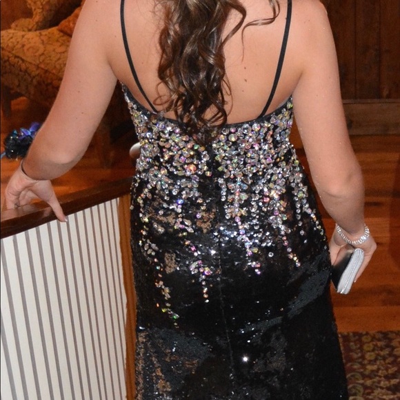 Prom Dress - Picture 2 of 5